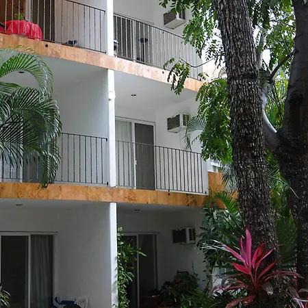 Hotel La Concha By Chezplaya